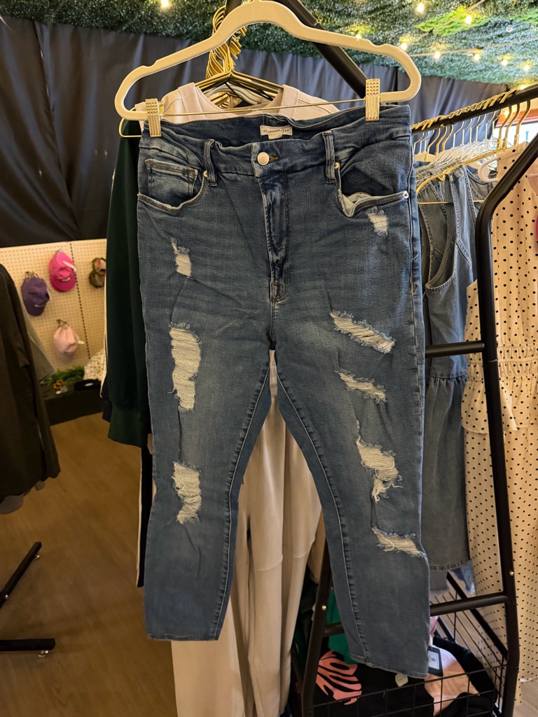 Good American Distressed Dark Blue Skinny Jeans